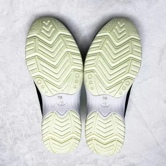 NEW EASY SPIRIT Traveltime Clogs Black size 7 Walking Shoes Mules - Picture 6 of 8